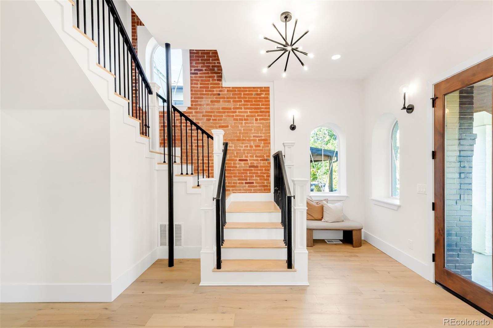 2511 N Gaylord Street