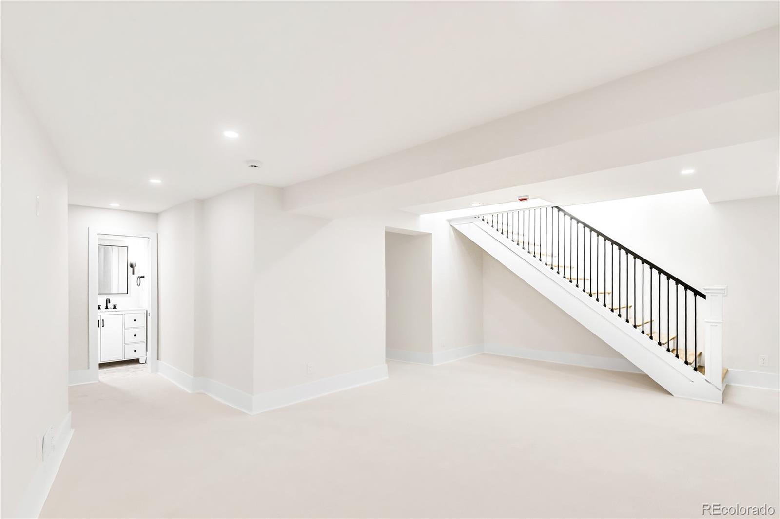 2511 N Gaylord Street