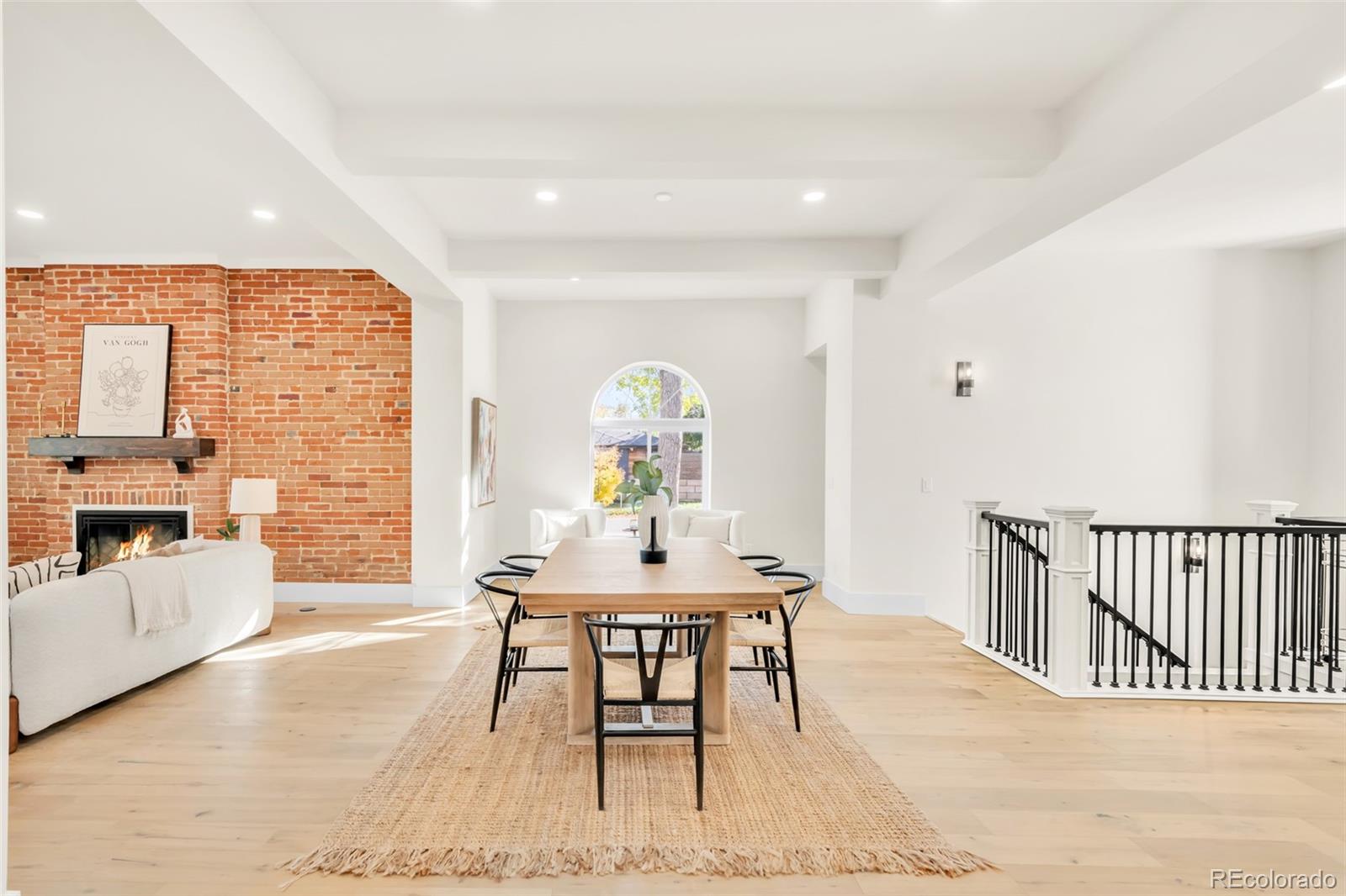 2511 N Gaylord Street