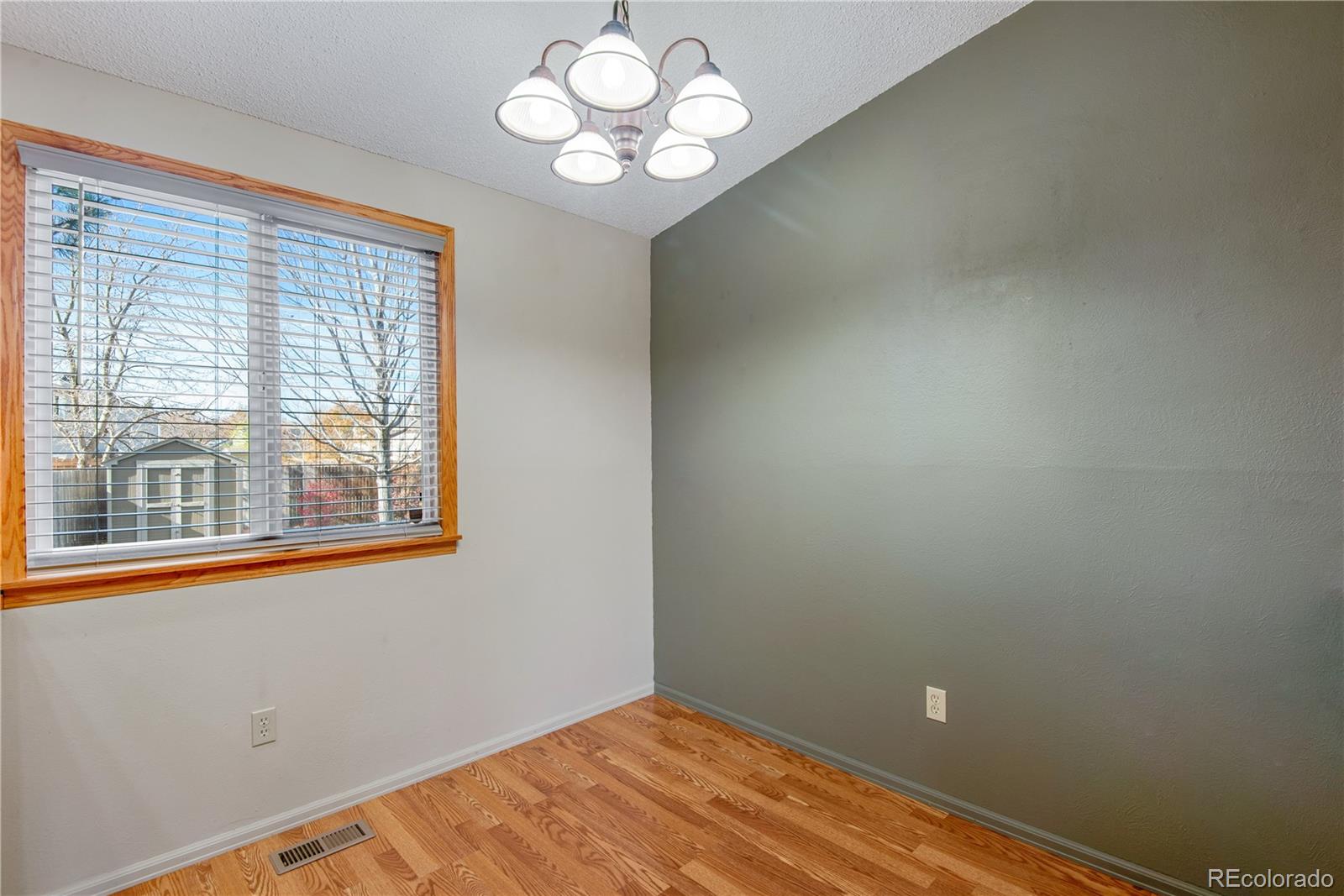 8421 Rabbitbrush Way