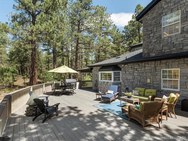 434 S White Tail Drive