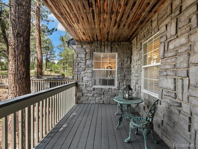 434 S White Tail Drive