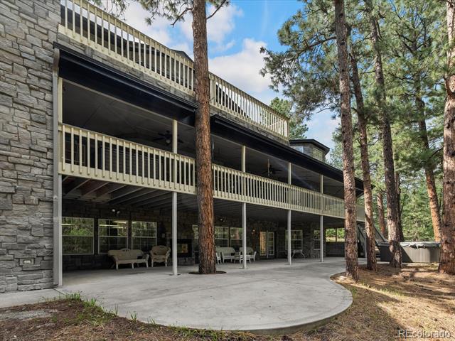 434 S White Tail Drive