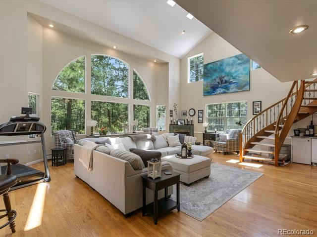 434 S White Tail Drive