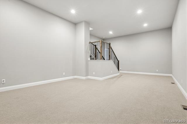 4880 Crescent Moon Place
