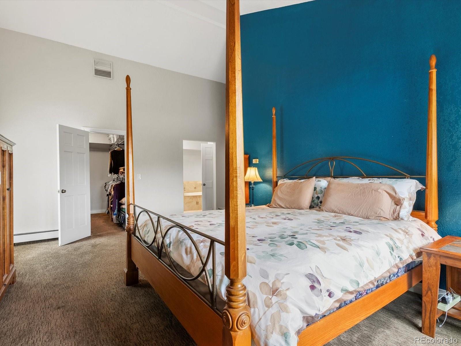 5860 W Atlantic Drive