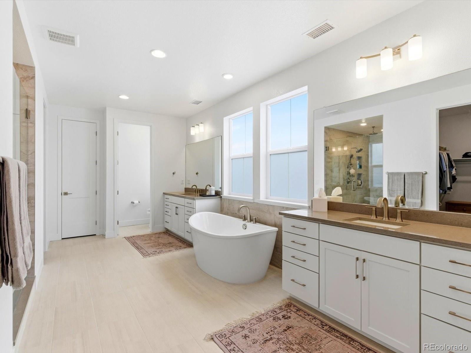 6526 Still Pine Circle