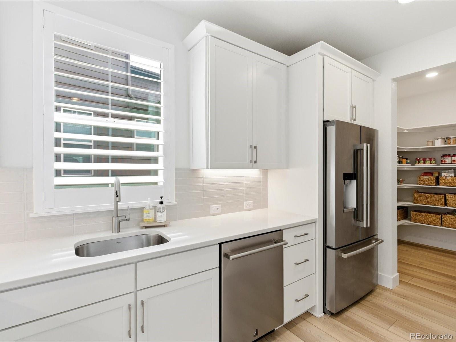 6526 Still Pine Circle