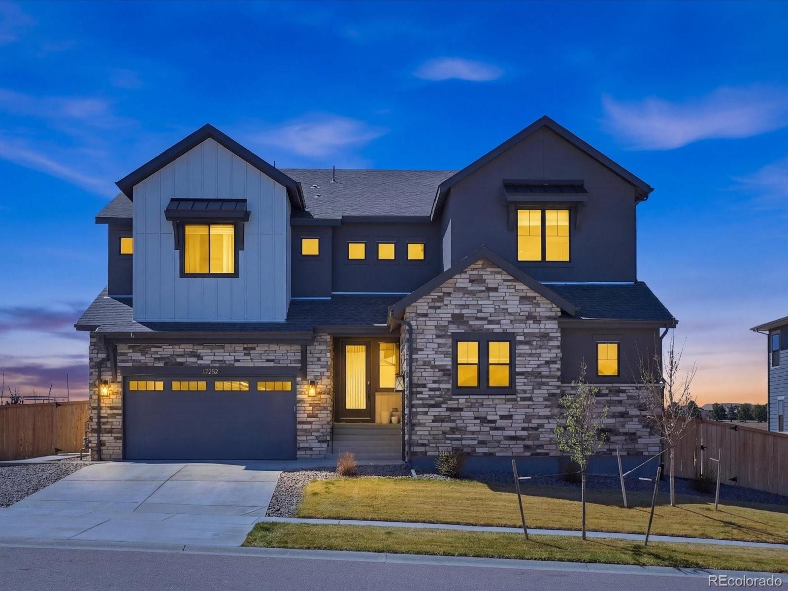 17252 Rose Mallow Avenue