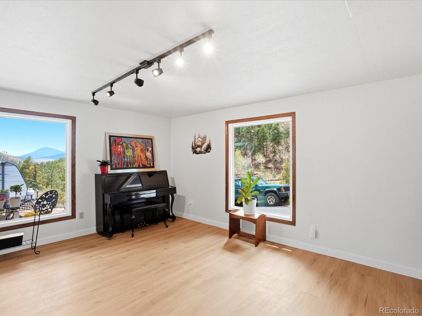 204 Bob Cat Trail