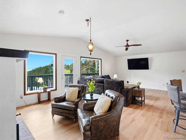 204 Bob Cat Trail