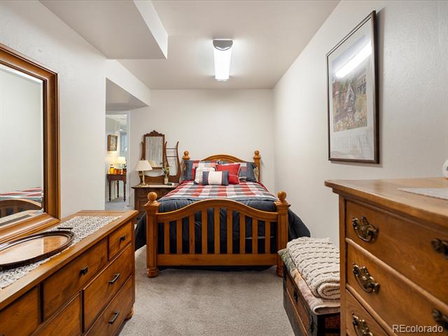 5006 S Nelson Street Unit: B