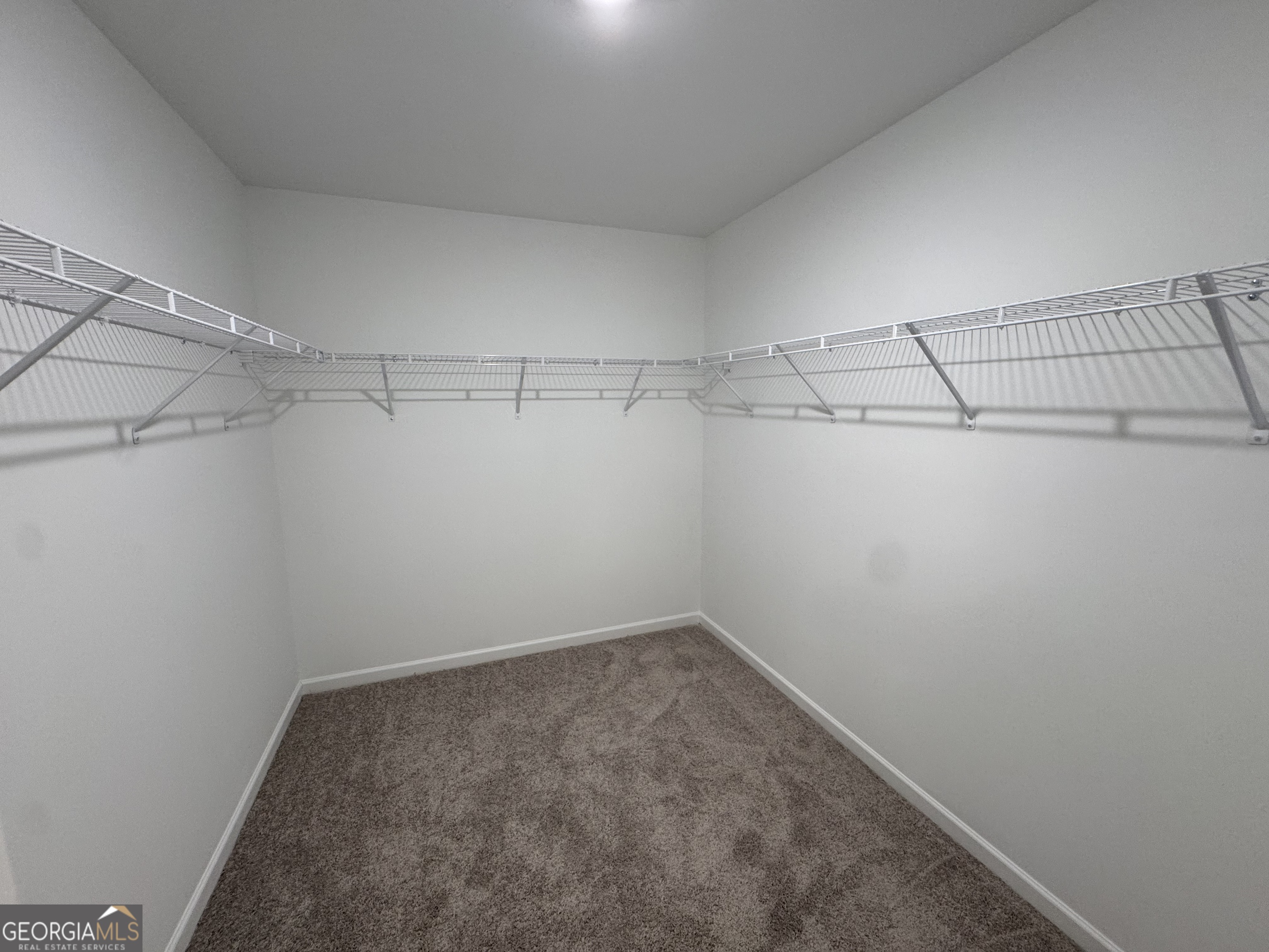 2116 Boxwood Circle SE