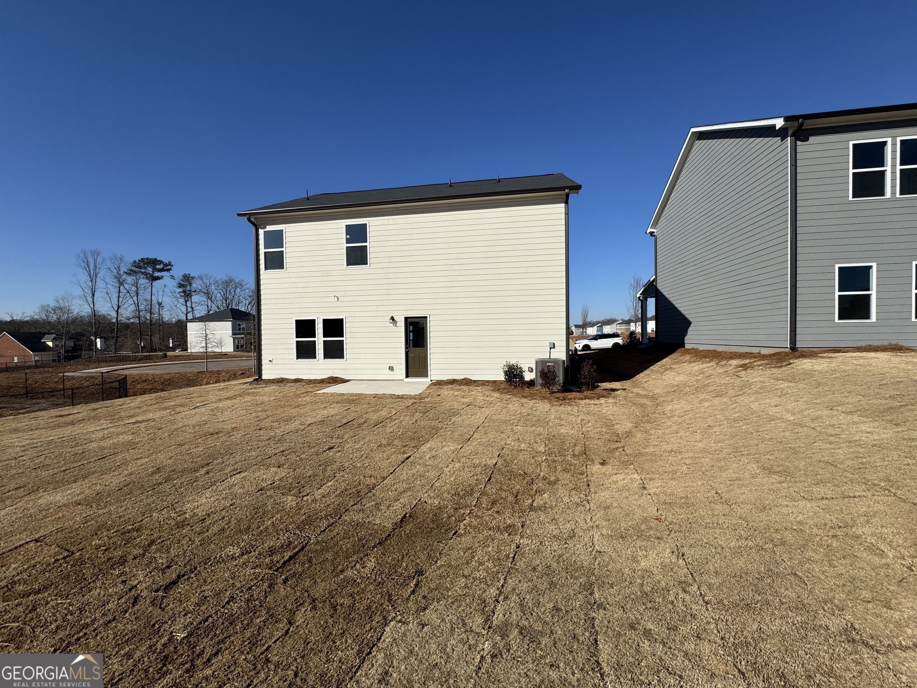 2116 Boxwood Circle SE