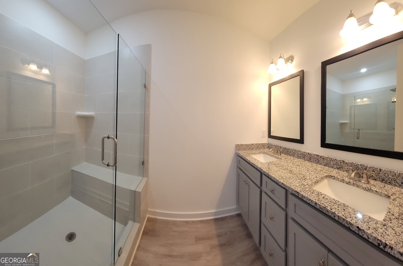 112 Breakwater Way