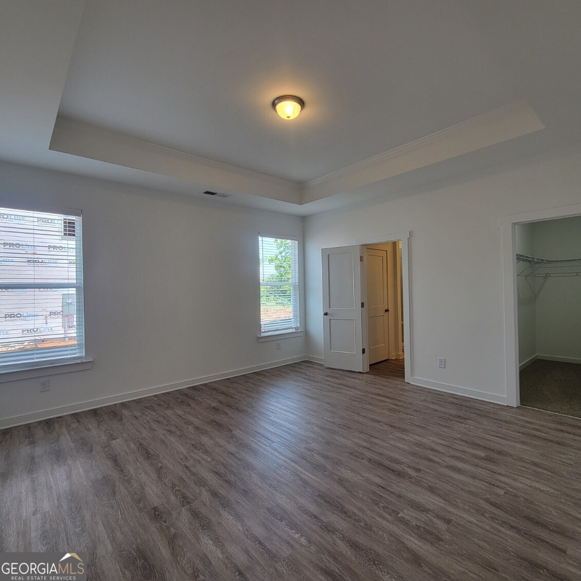 112 Breakwater Way