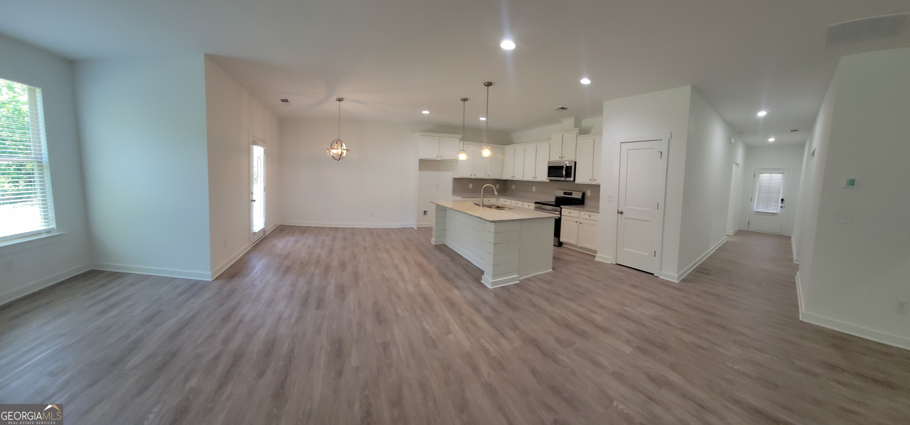 108 Breakwater Way
