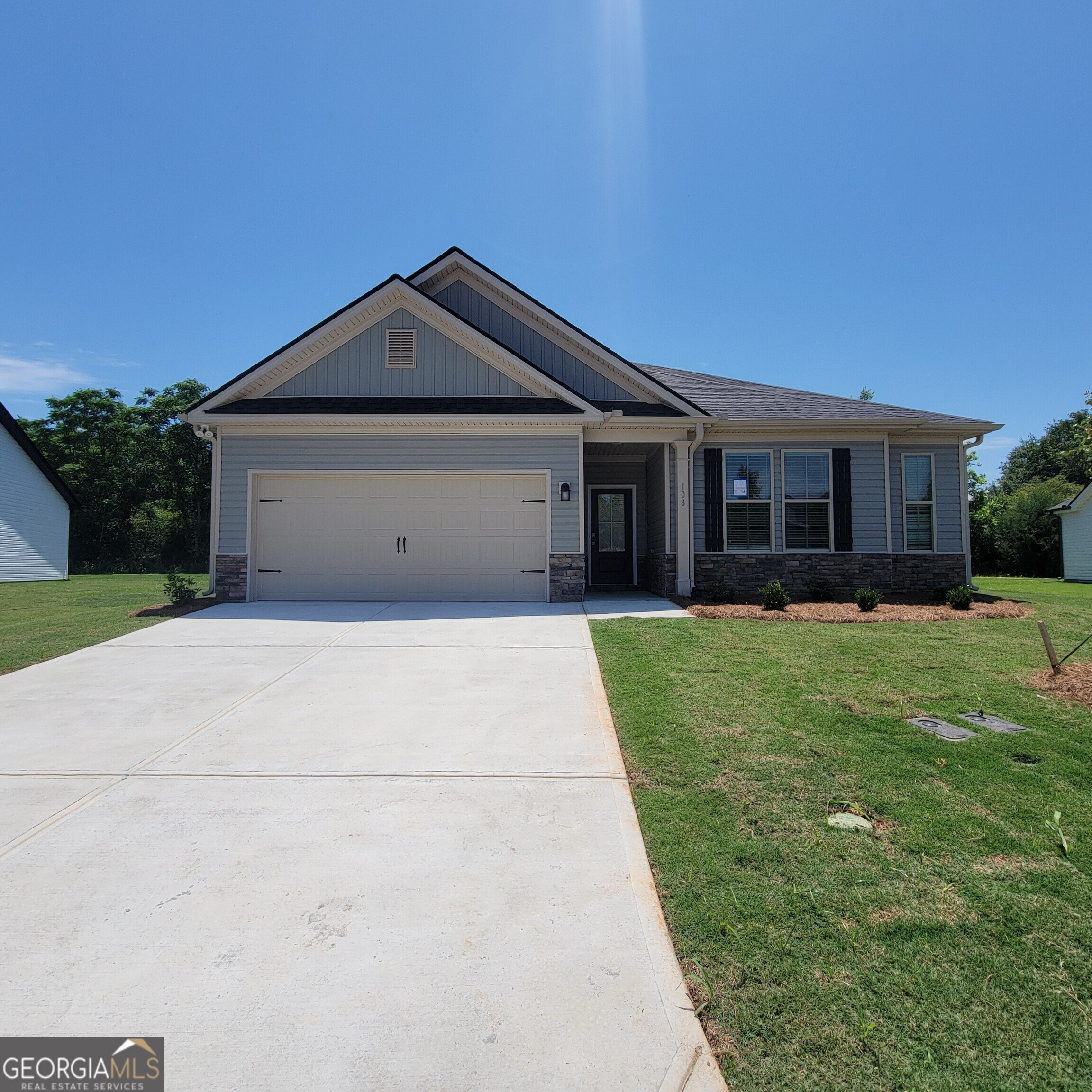 108 Breakwater Way