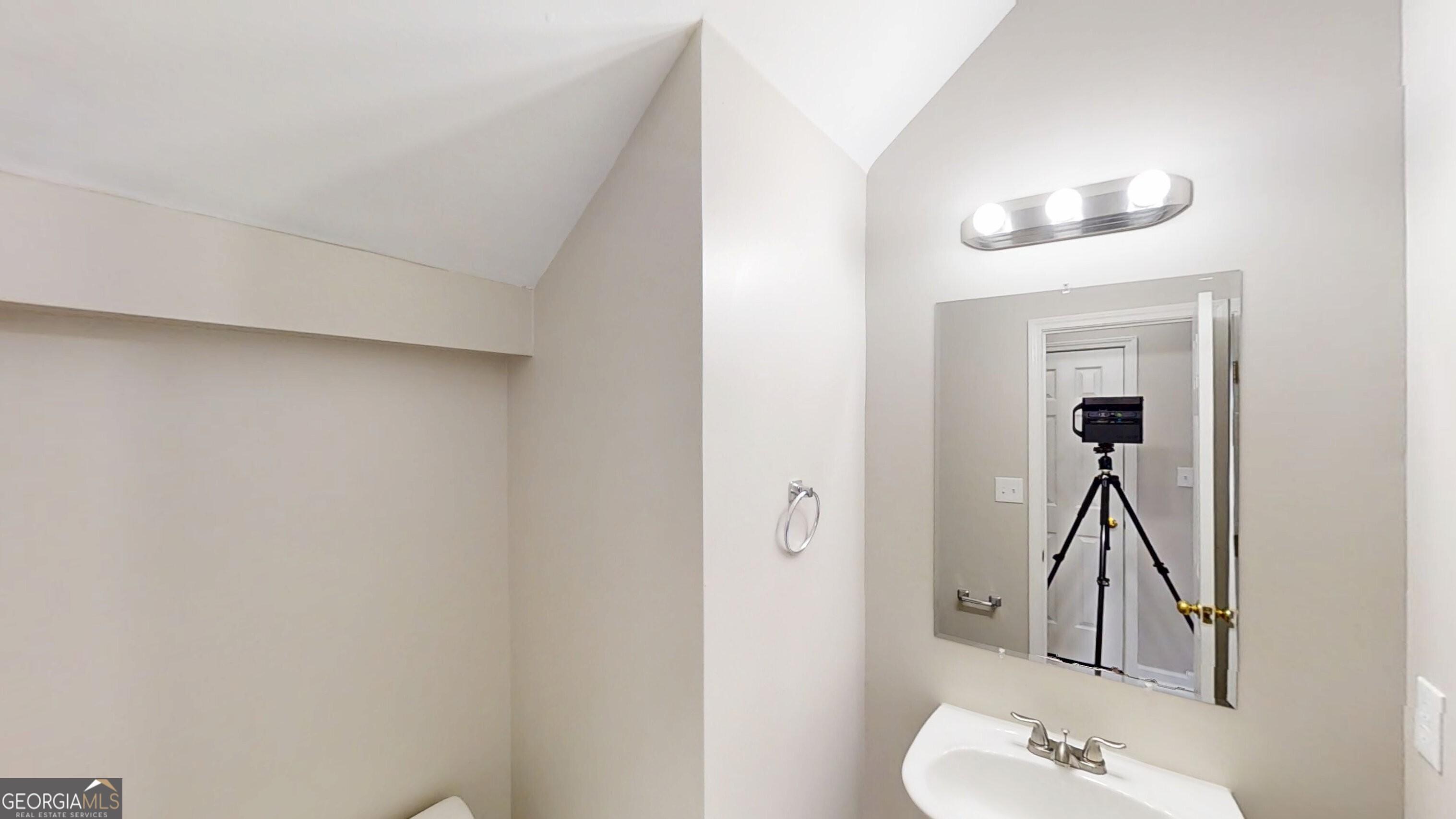 4722 Autumn Rose Trail