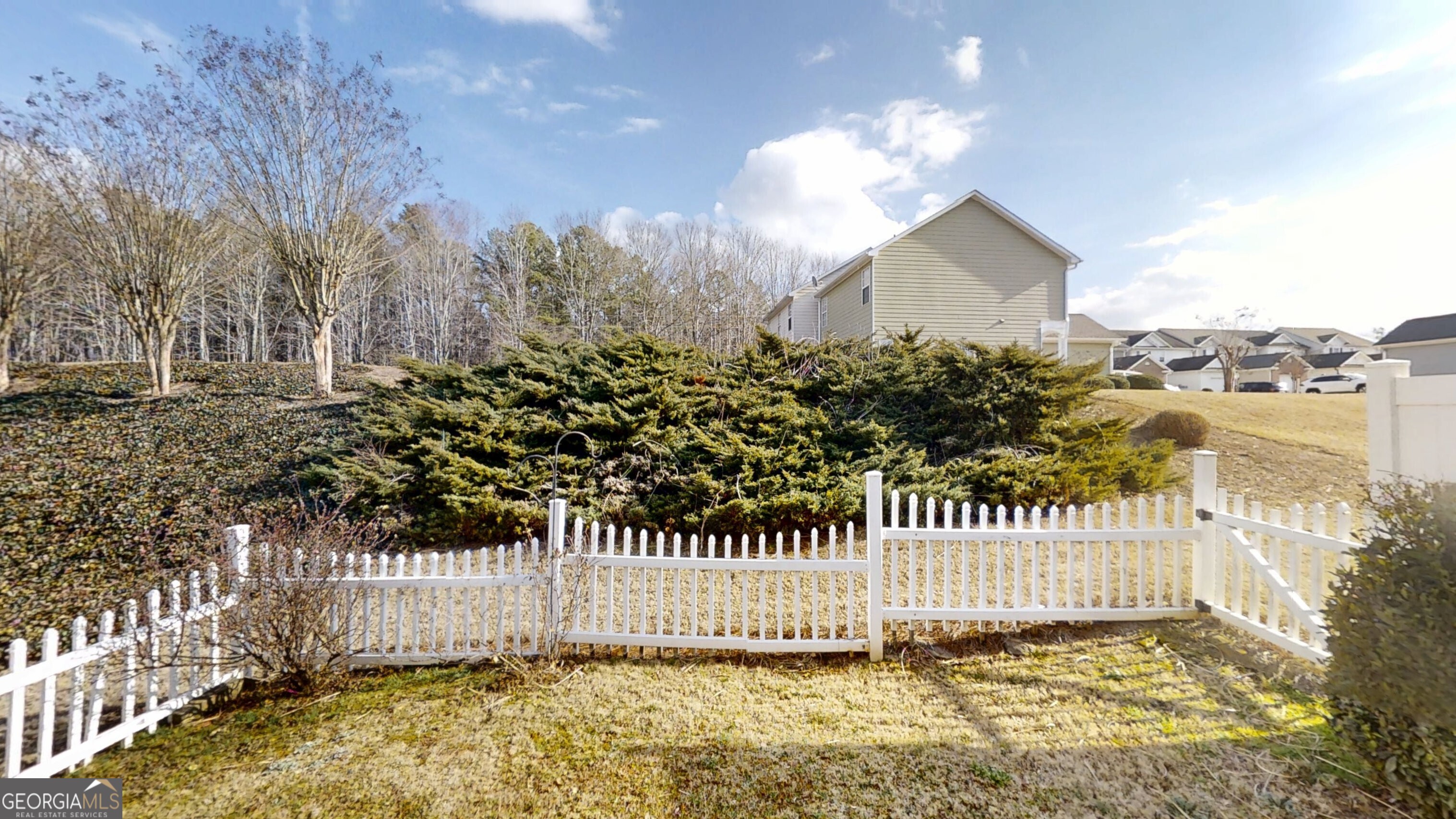 4722 Autumn Rose Trail