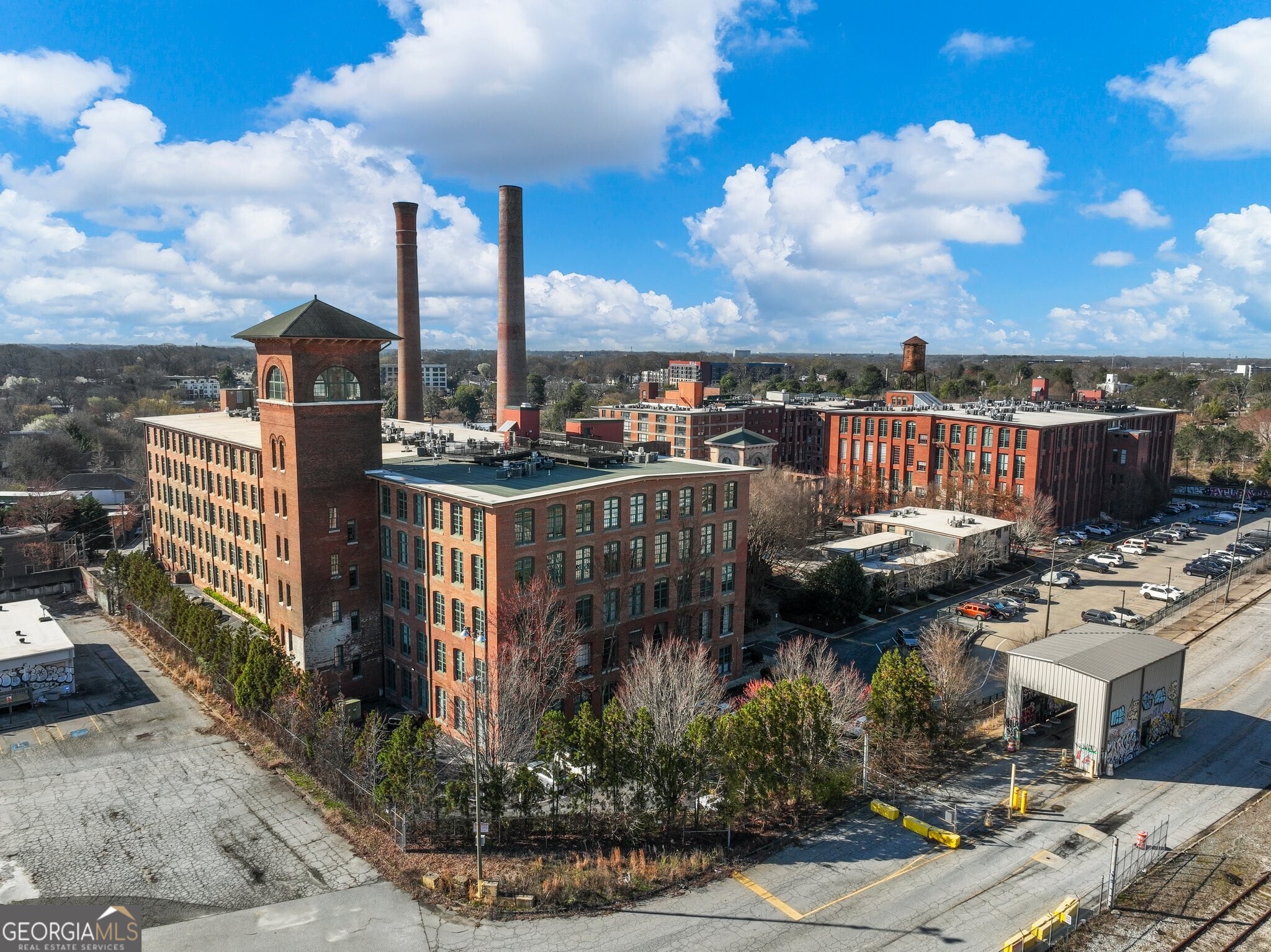 170 Boulevard SE