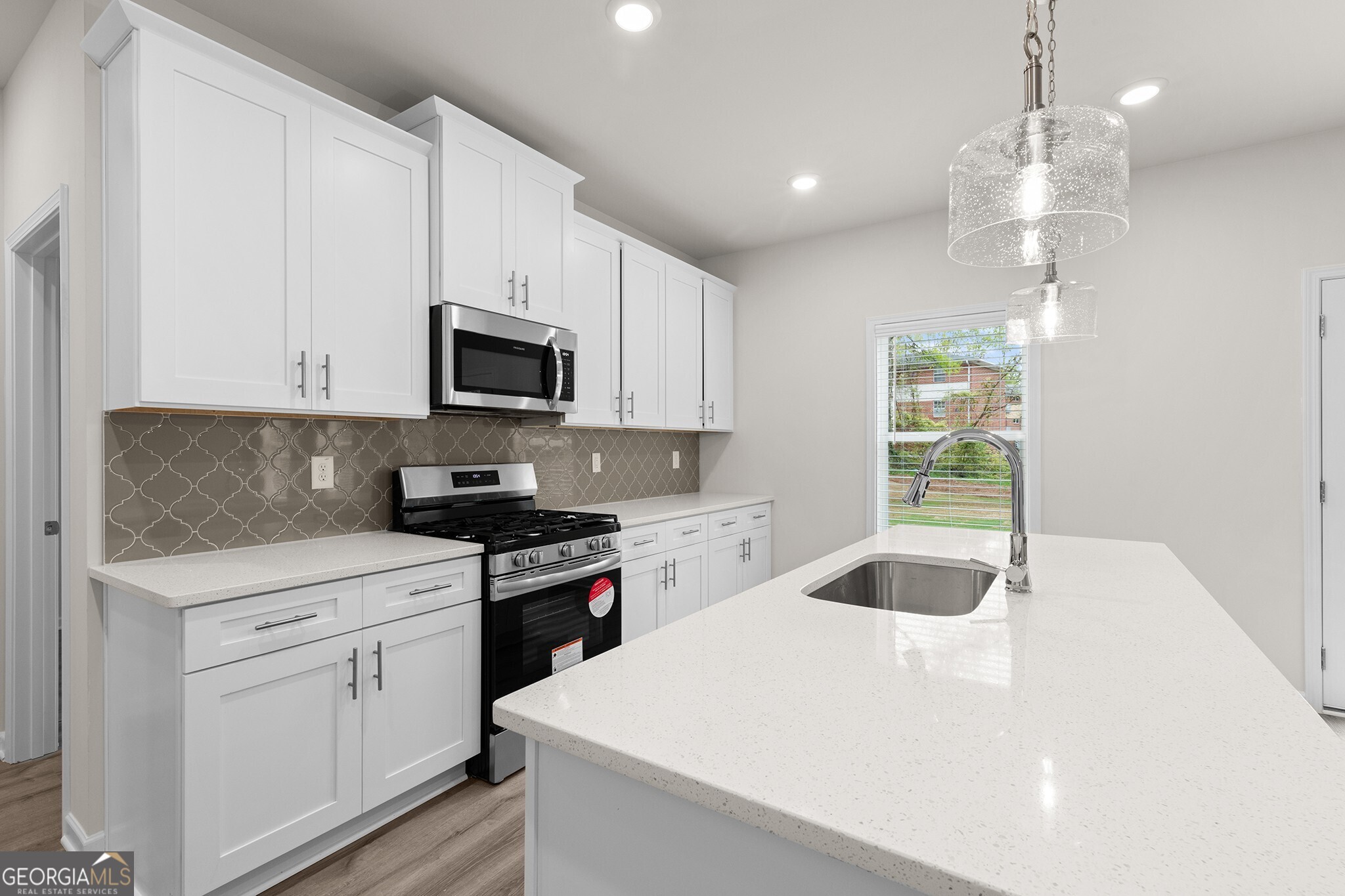 2955 Jefferson Street