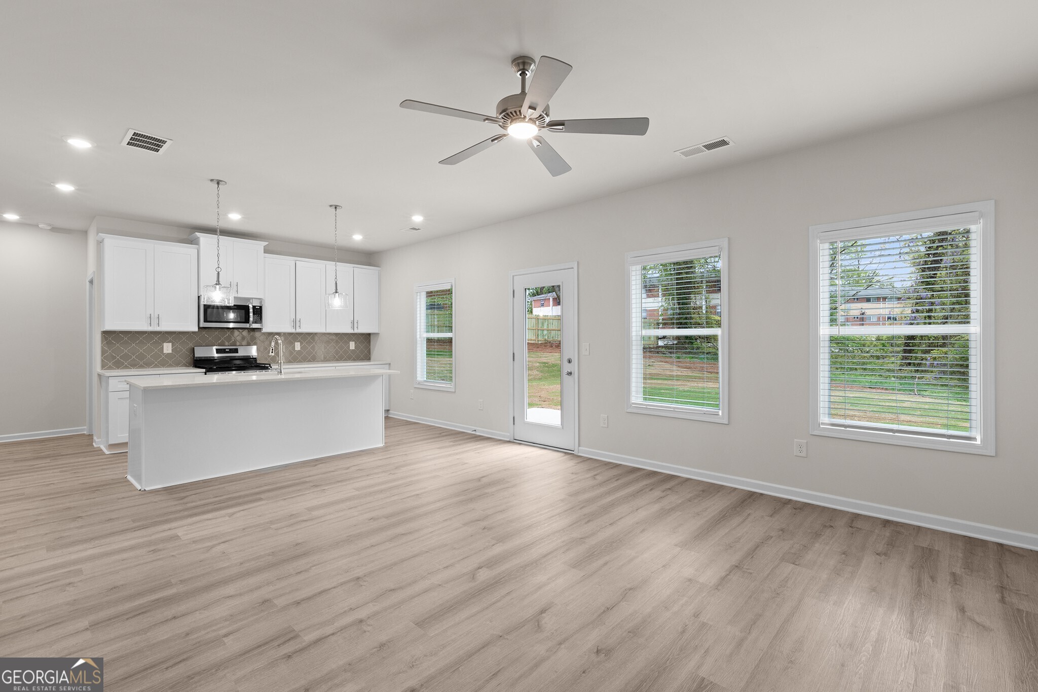 2955 Jefferson Street