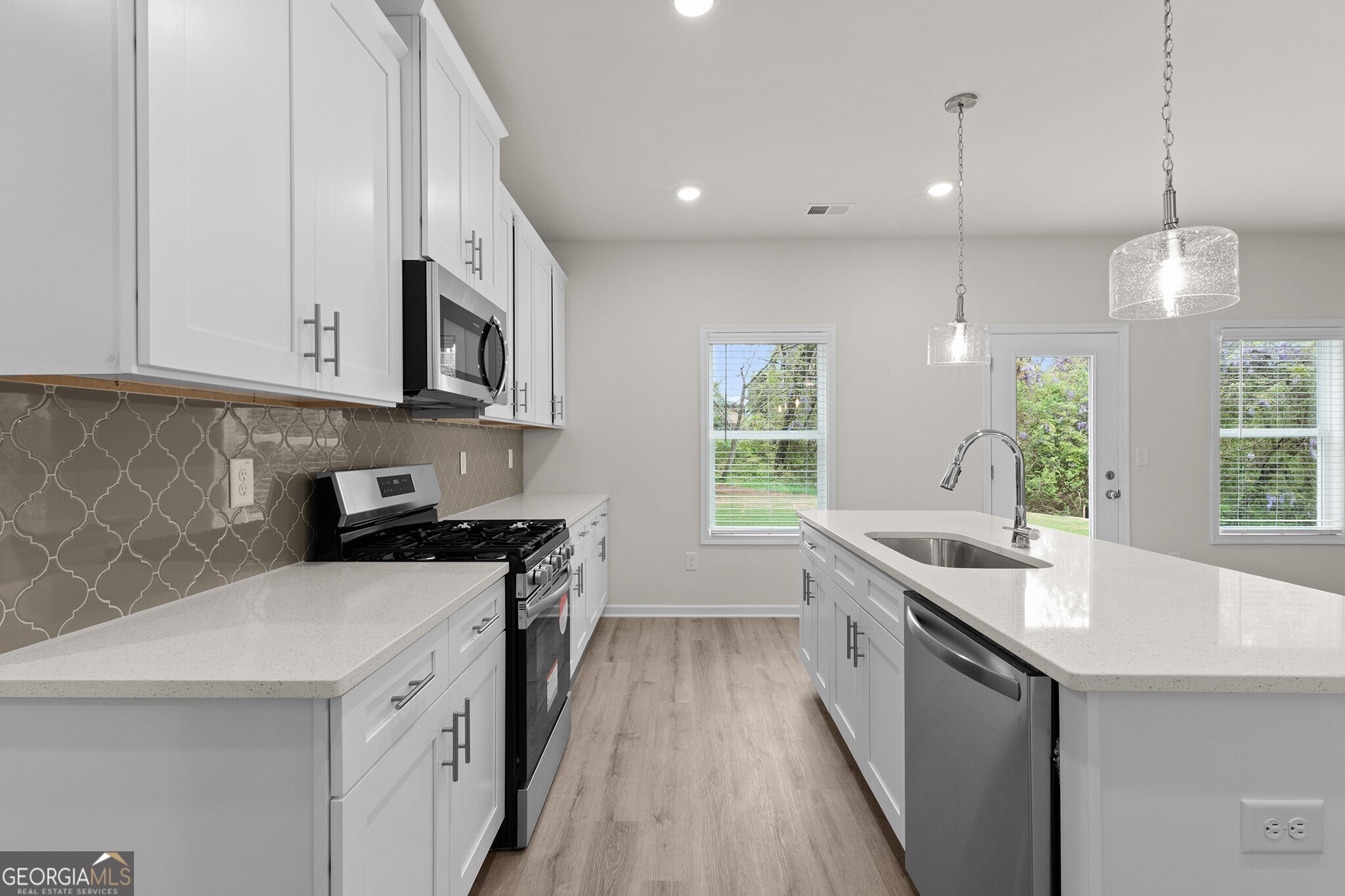 2955 Jefferson Street