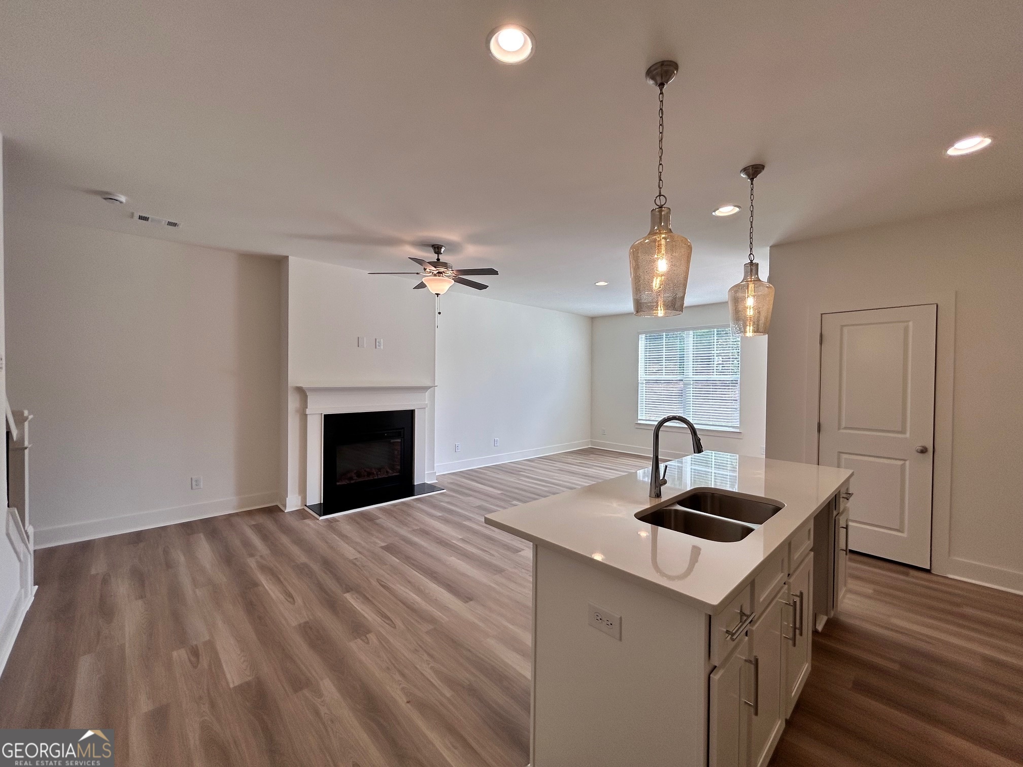 1812 Emory Lane # 93
