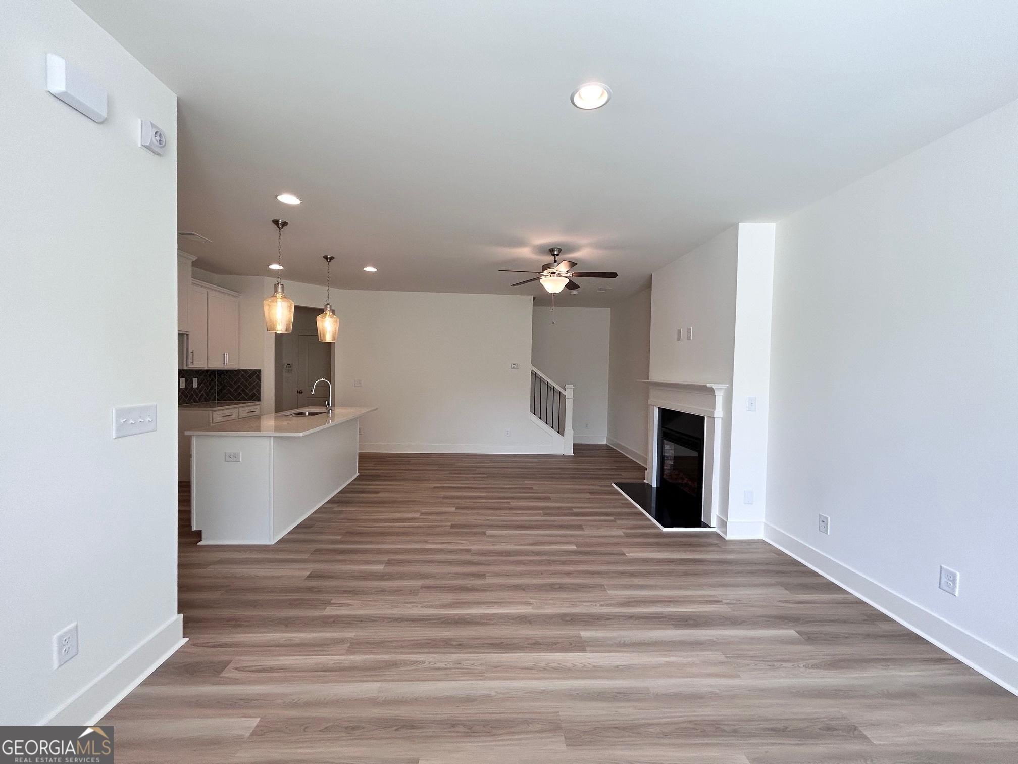 1812 Emory Lane # 93
