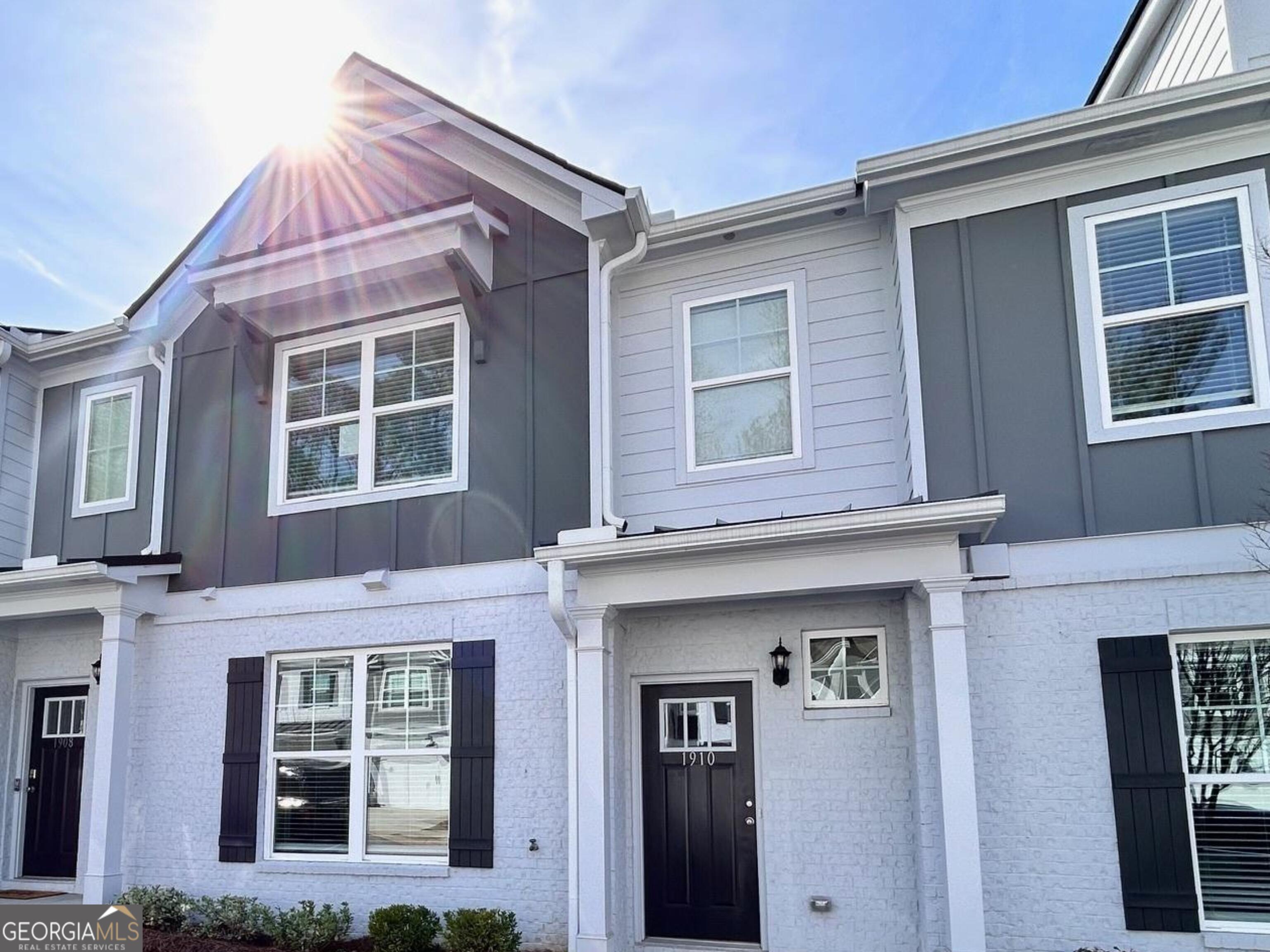 1910 Victoria Way # 120