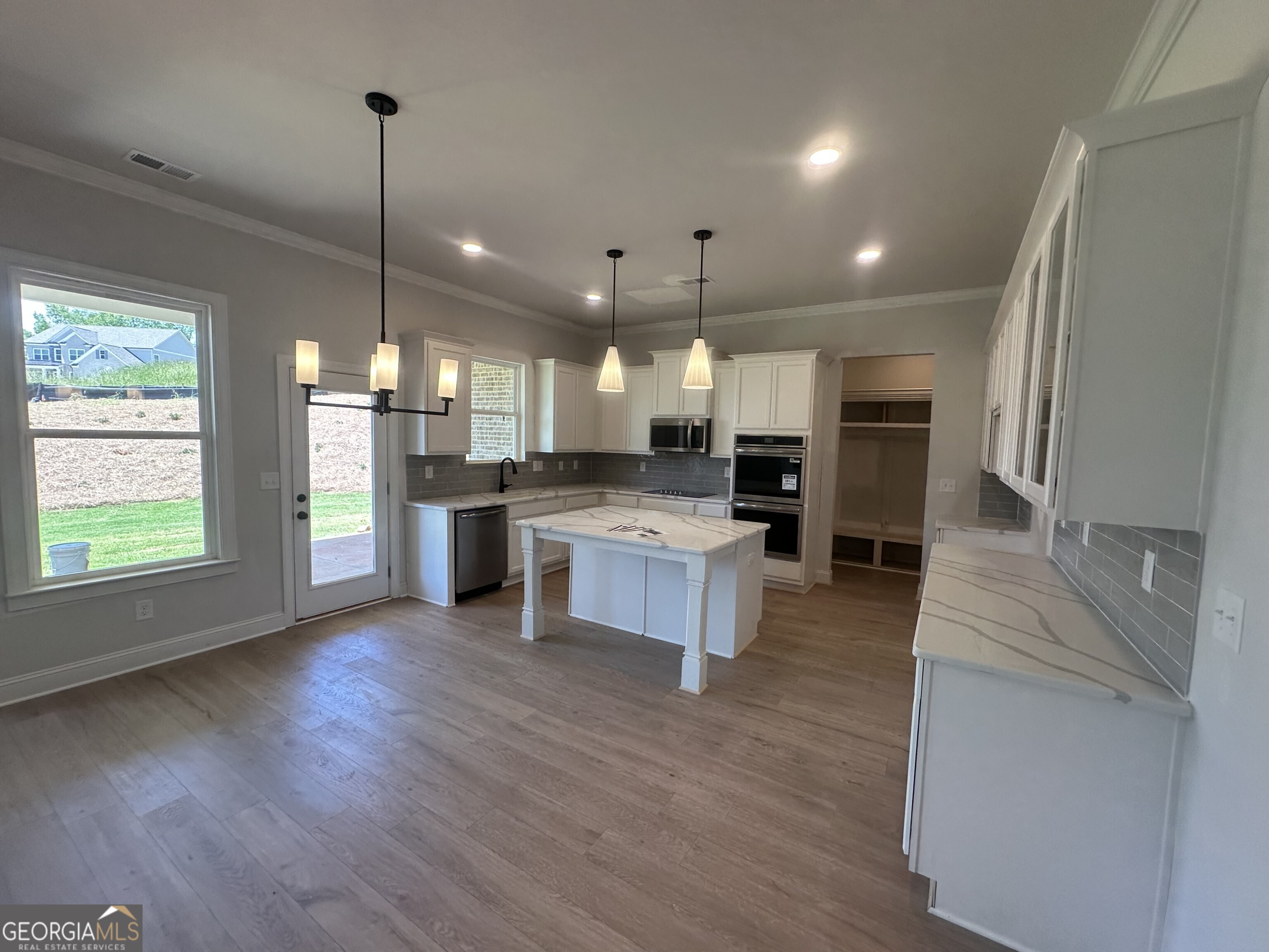 5789 Meadow Trace Court