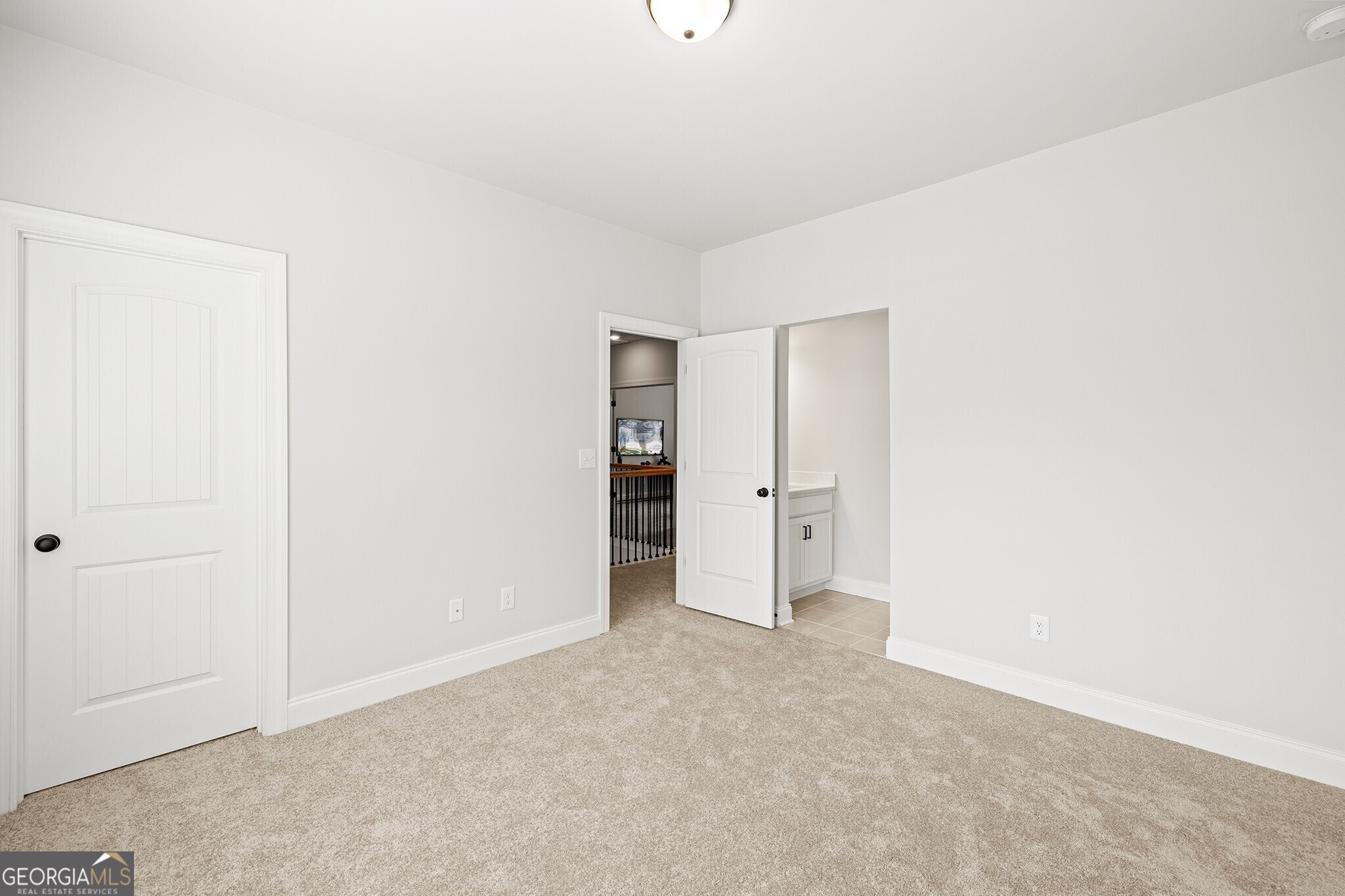 3265 Lions Ruby Lane