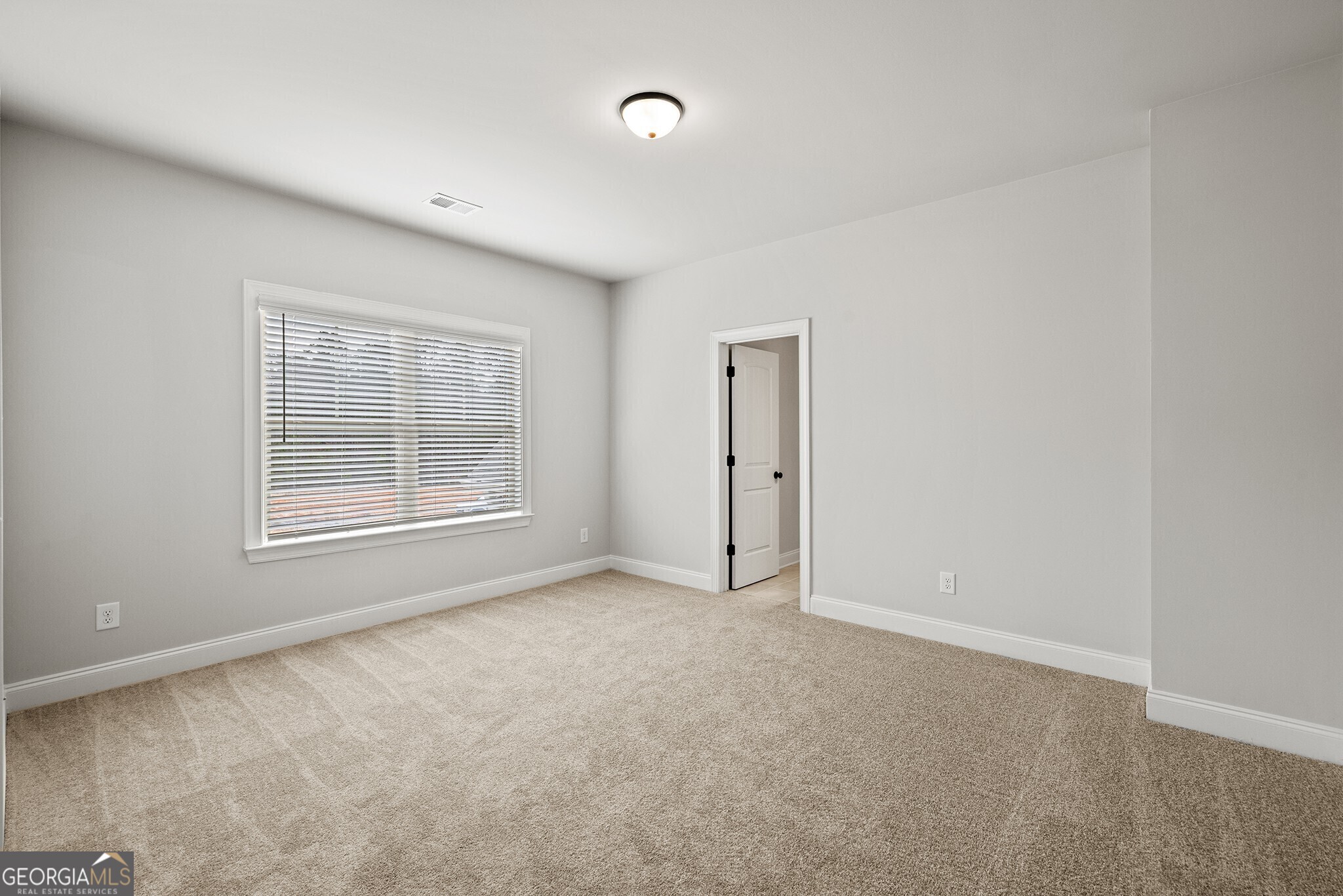 3265 Lions Ruby Lane