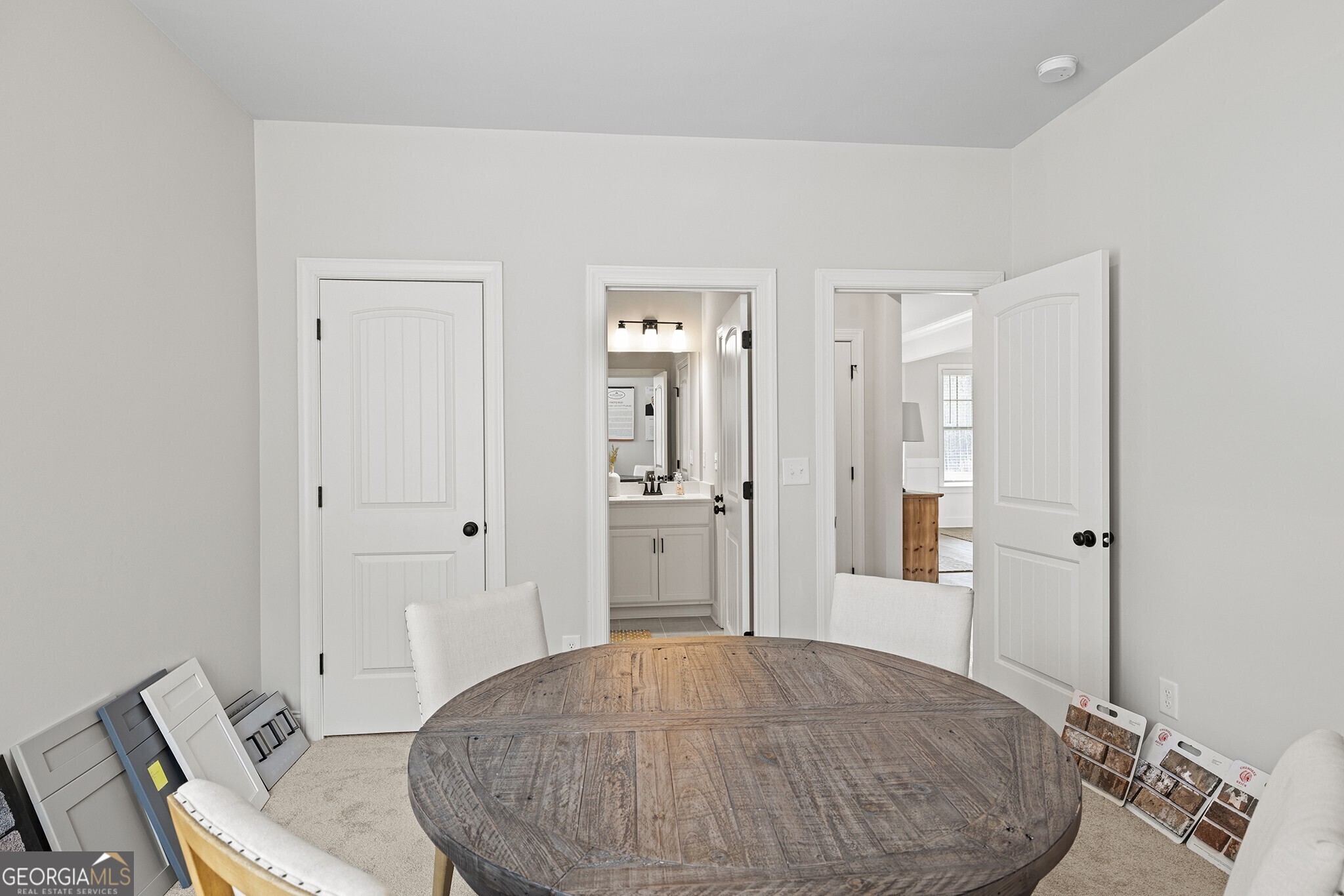 3265 Lions Ruby Lane