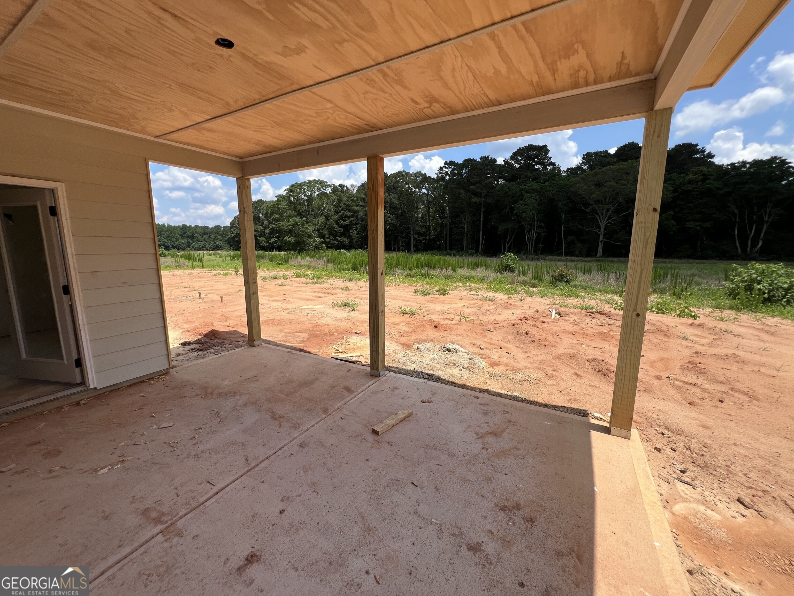57 Tomahawk Trail