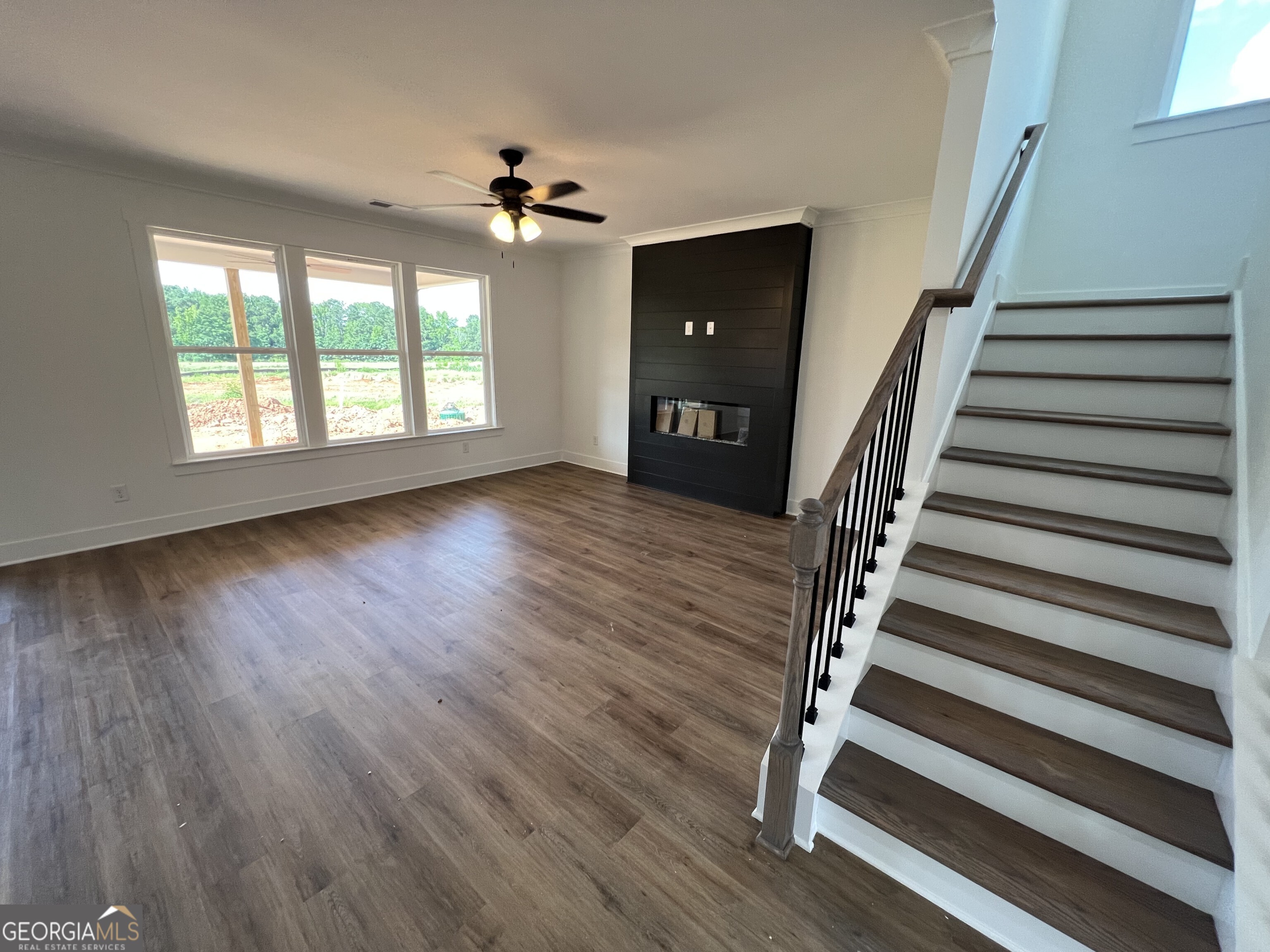57 Tomahawk Trail