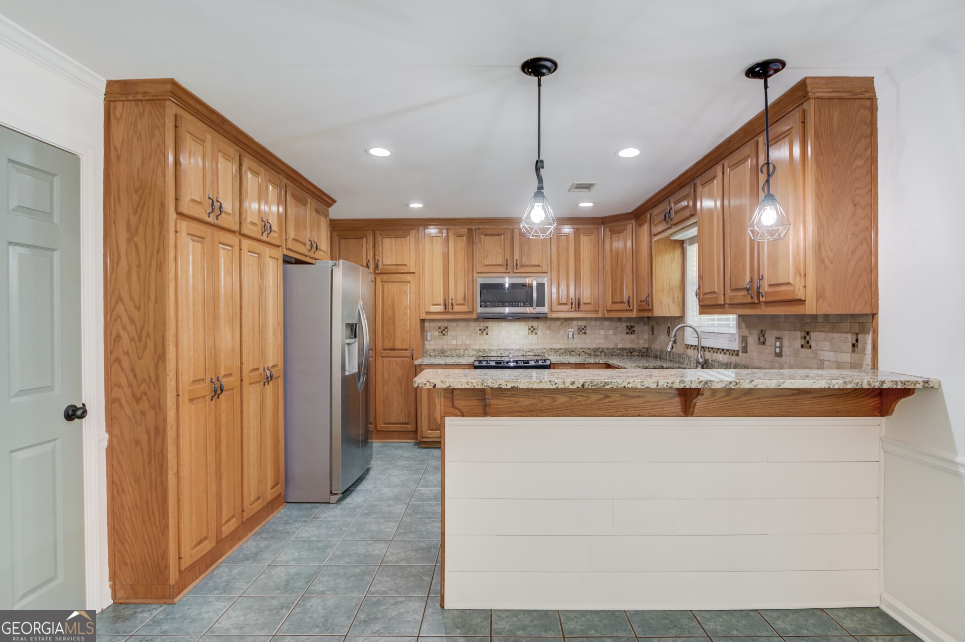 3987 Ivory Gables Place