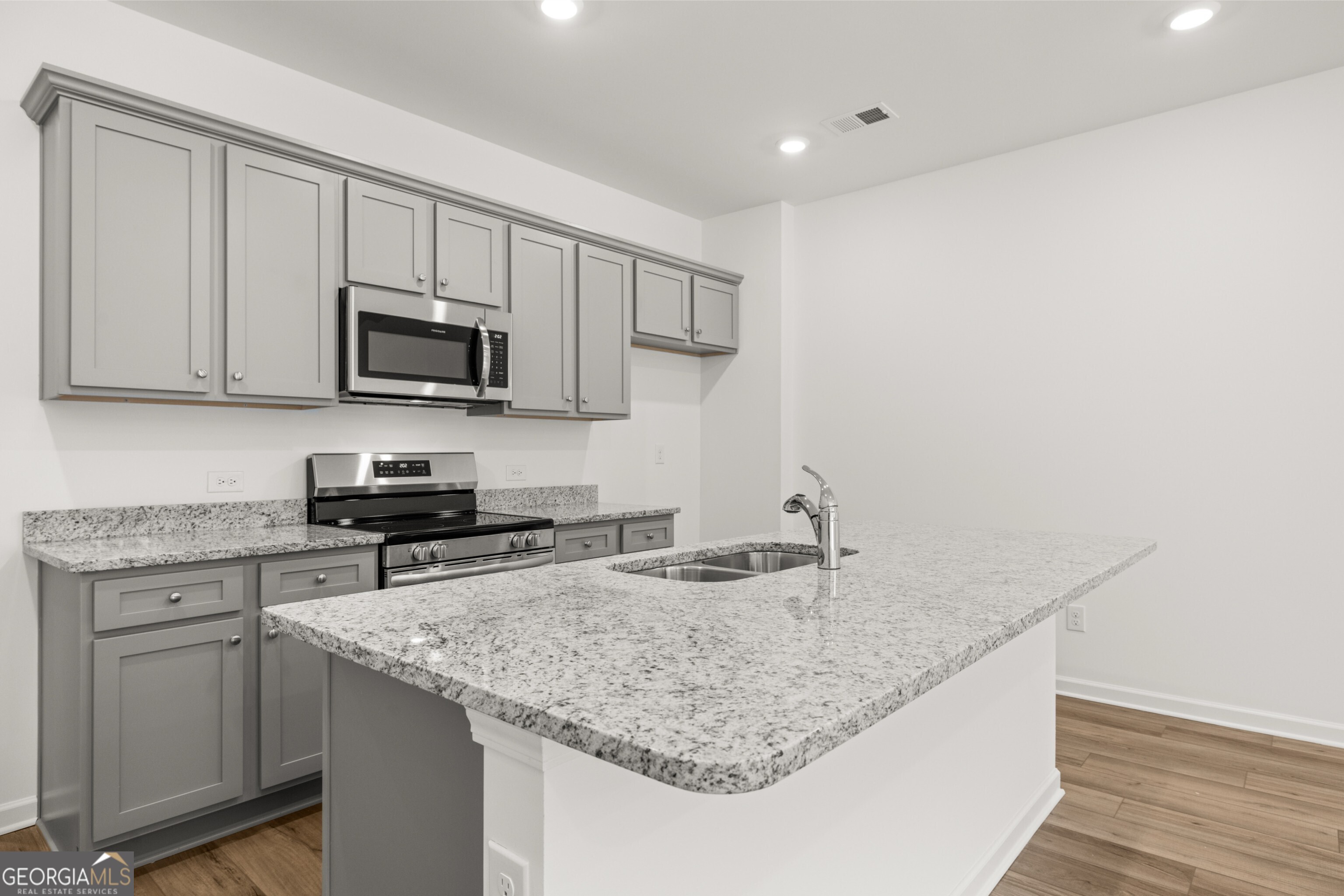 229 Kenoot Drive # 49