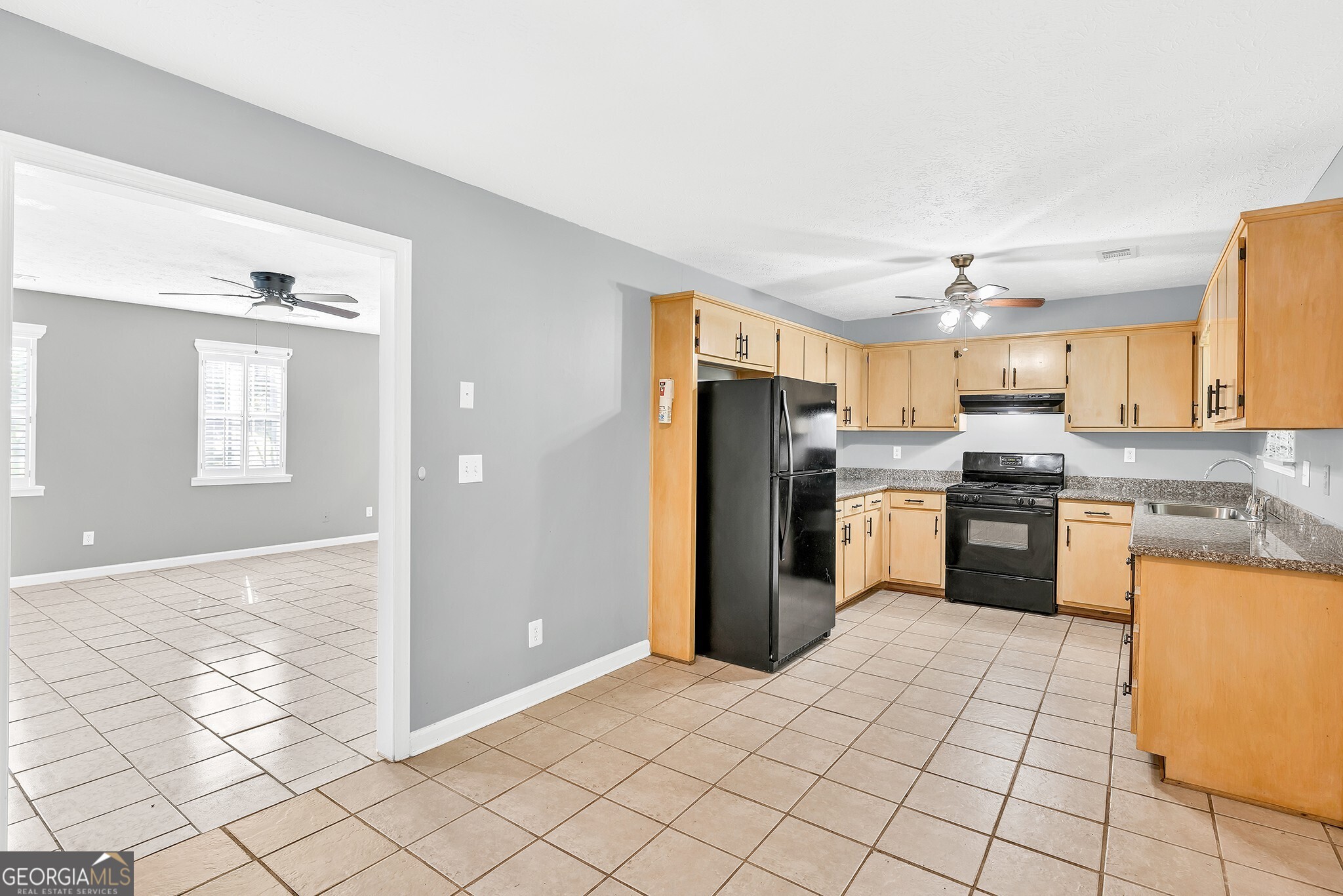 103 Sir Gregory Manor NW