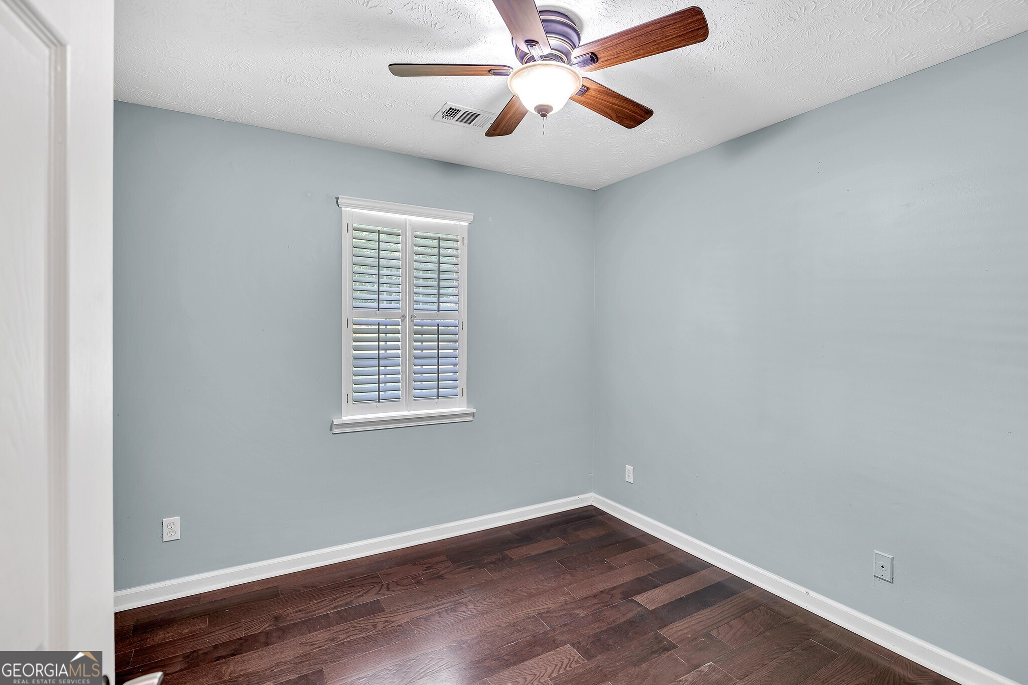 103 Sir Gregory Manor NW