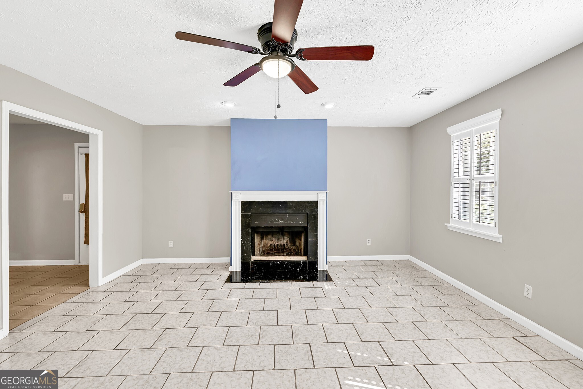 103 Sir Gregory Manor NW