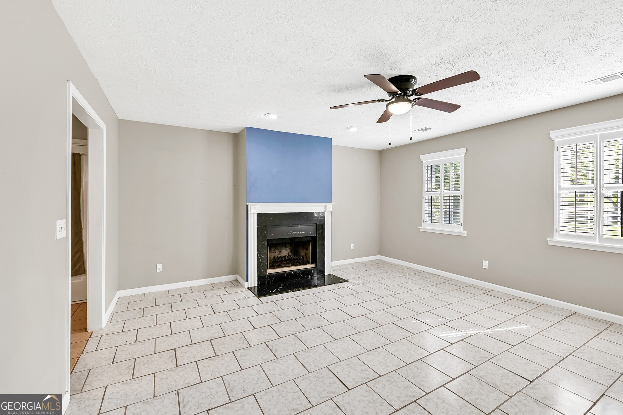 103 Sir Gregory Manor NW