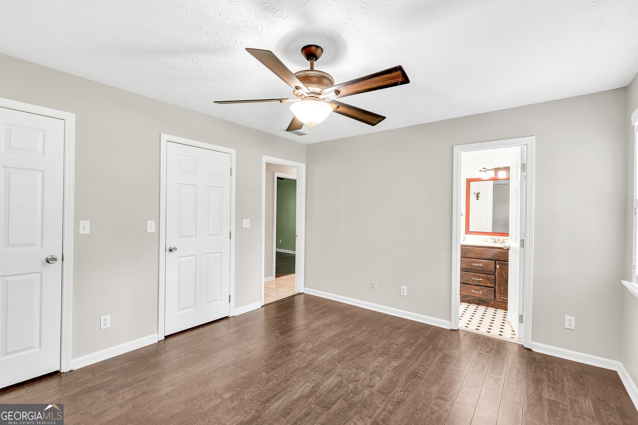 103 Sir Gregory Manor NW