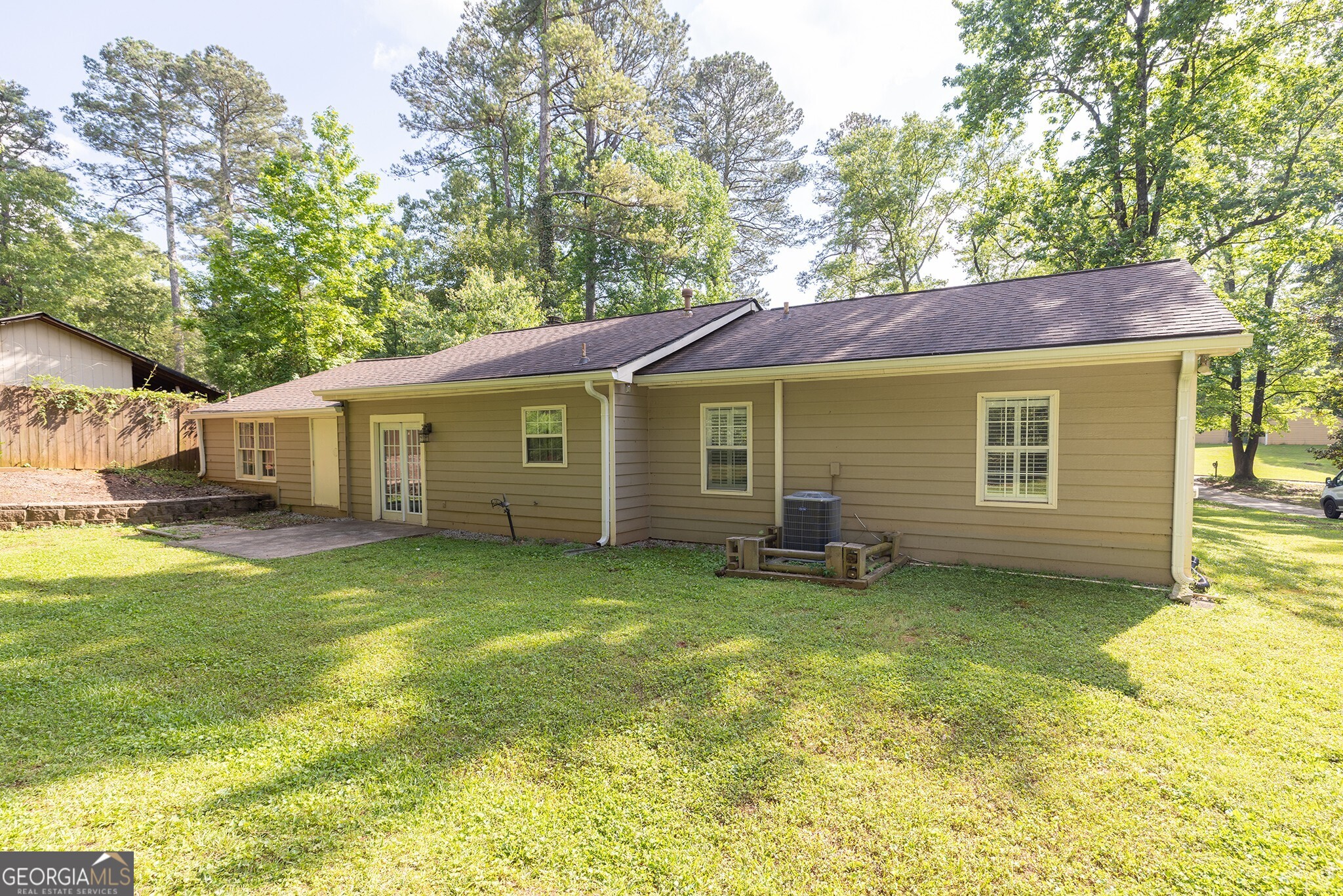 103 Sir Gregory Manor NW