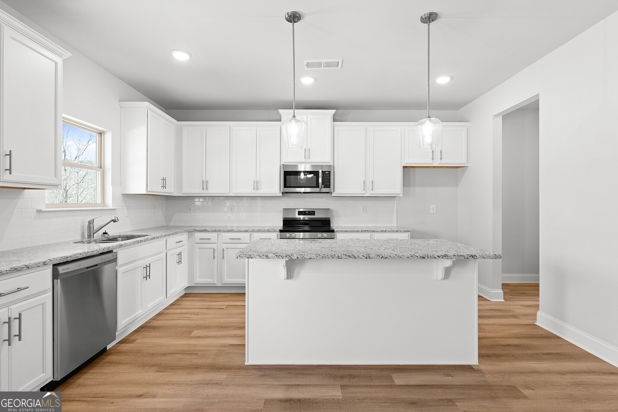 143 Greenview Court