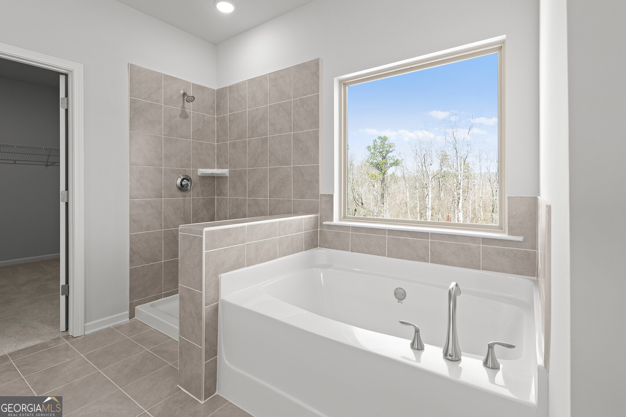 143 Greenview Court