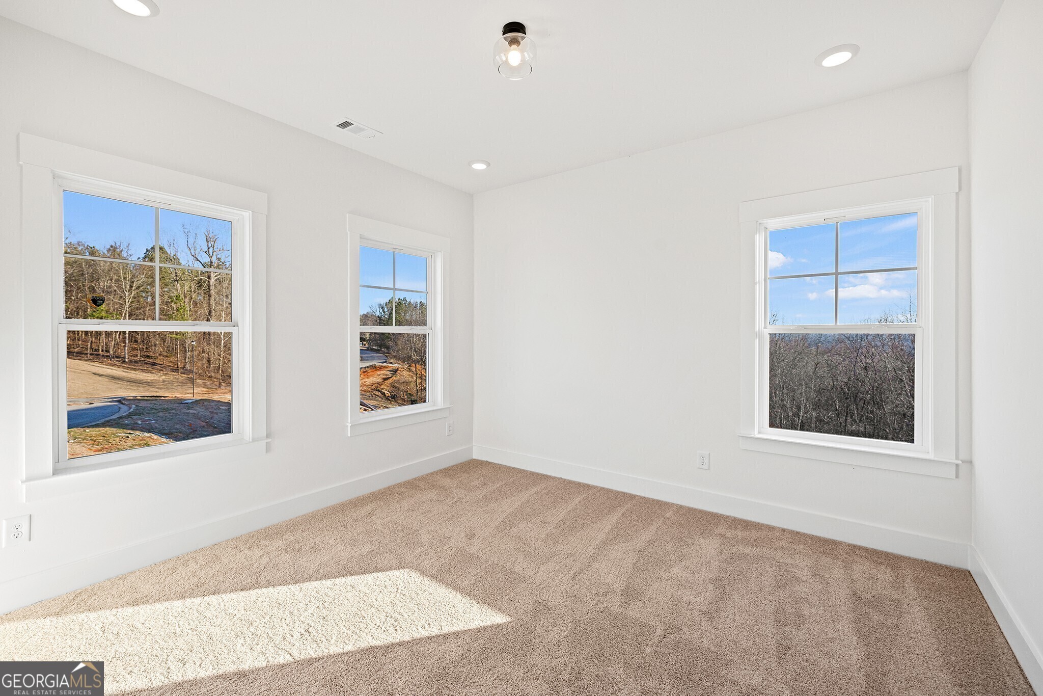 2668 Alexis Way