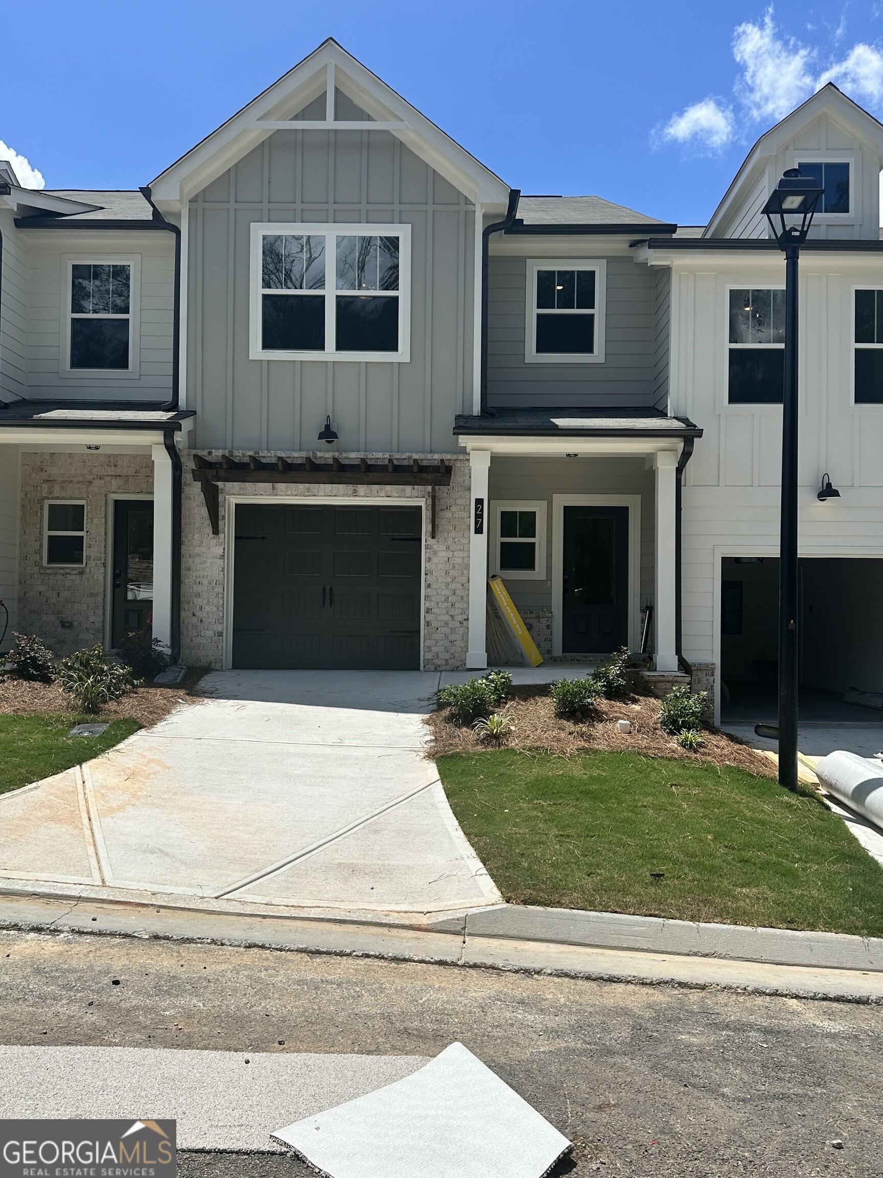 27 Benscot Drive