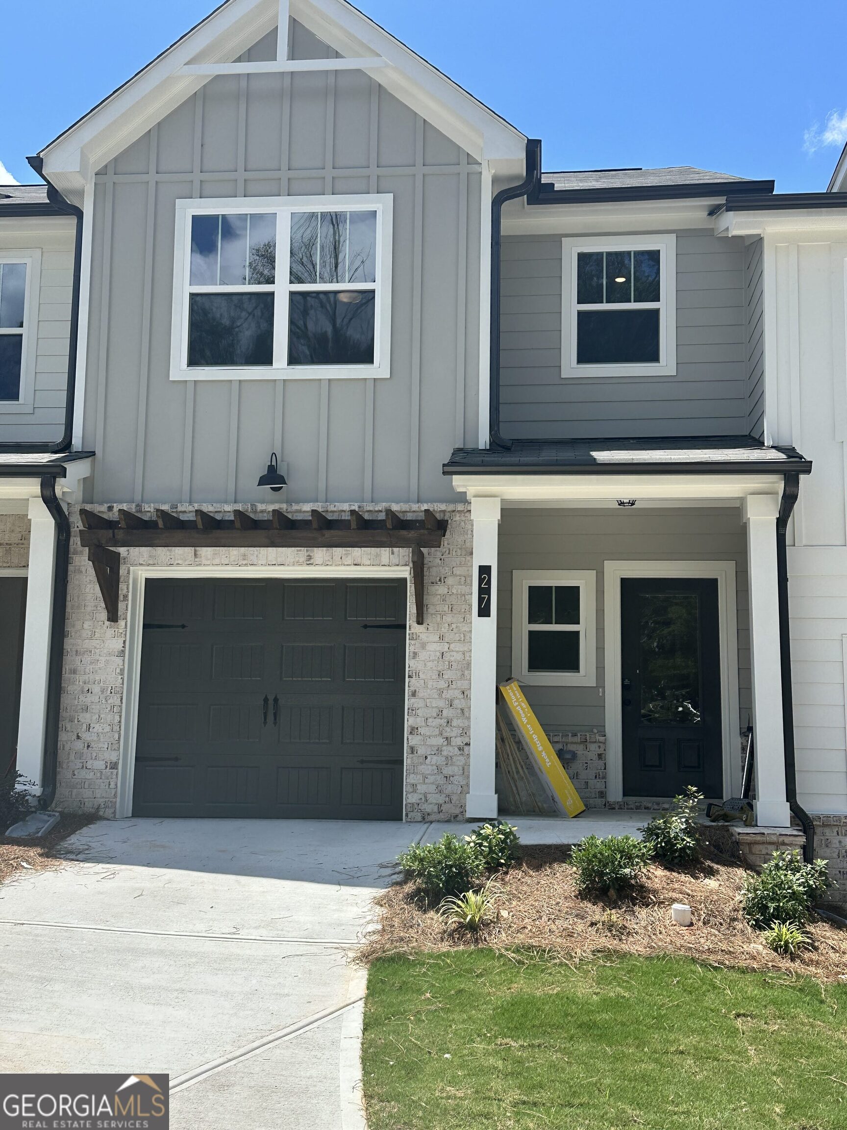 27 Benscot Drive